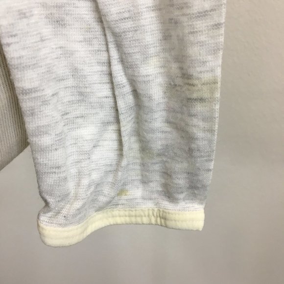 PATAGONIA Light Gray Papilene Long Sleeve V Neck Base Layer Shirt - Picture 14 of 14